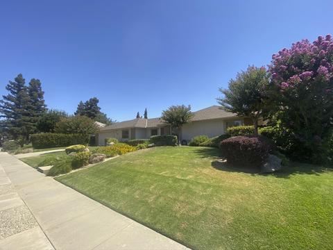 1603 E Avila Dr, Tulare, CA 93274 photo 4