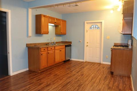 329 W Palm St, Exeter, CA 93221 photo 5