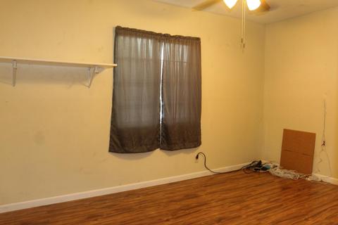 329 W Palm St, Exeter, CA 93221 photo 7