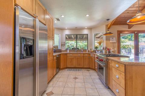 3048 E Sycamore Ave, Visalia, CA 93292 photo 10