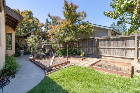 3048 E Sycamore Ave, Visalia, CA 93292 photo 43