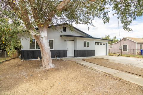 1216 Ellsworth Ave, Pixley, CA 93256 photo 2