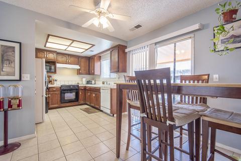 1936 E Harold Ave, Visalia, CA 93292 photo 10