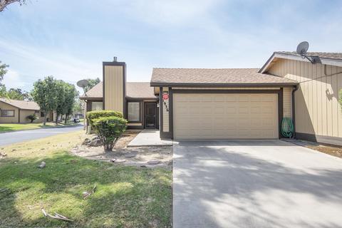 1936 E Harold Ave, Visalia, CA 93292 photo 2