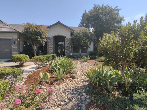 2404 S Beech Dr, Visalia, CA 93292 photo 4