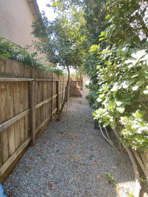 2404 S Beech Dr, Visalia, CA 93292 photo 32