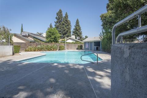 1810 E Vine Ave, Visalia, CA 93292 photo 37