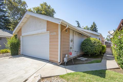 1810 E Vine Ave, Visalia, CA 93292 photo 1