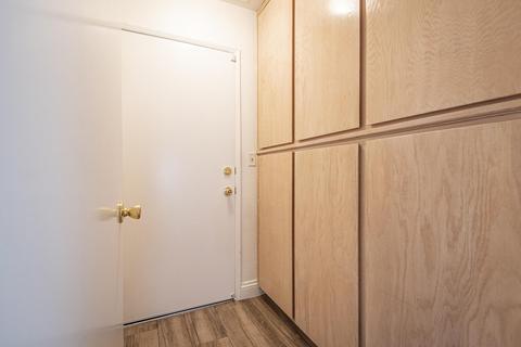 1810 E Vine Ave, Visalia, CA 93292 photo 31