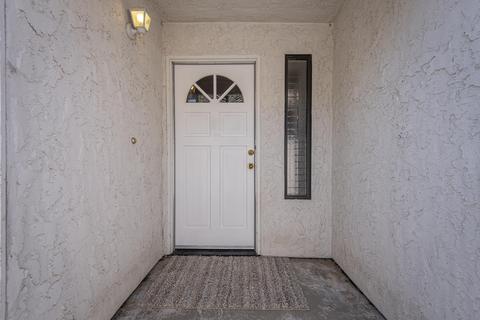 1810 E Vine Ave, Visalia, CA 93292 photo 6