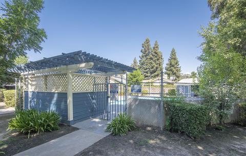 1810 E Vine Ave, Visalia, CA 93292 photo 36