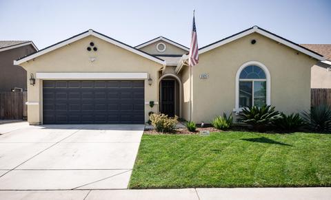 3925 Evergreen Ave, Visalia, CA 93292 photo 1