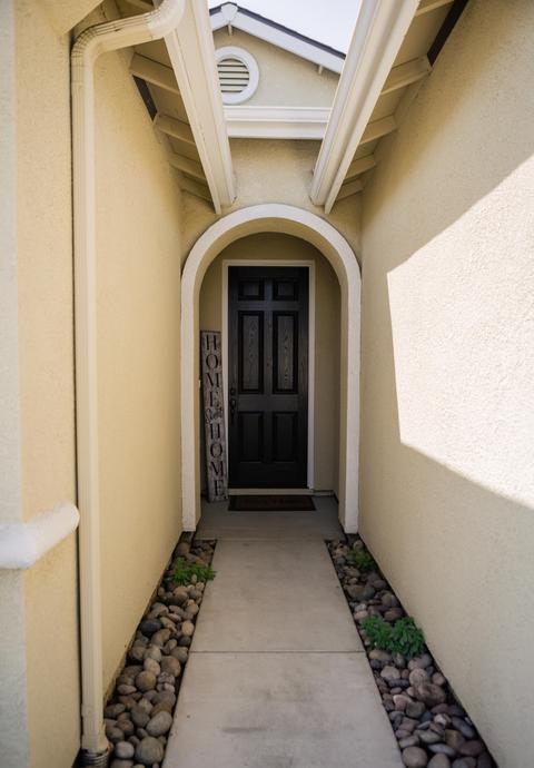 3925 Evergreen Ave, Visalia, CA 93292 photo 5
