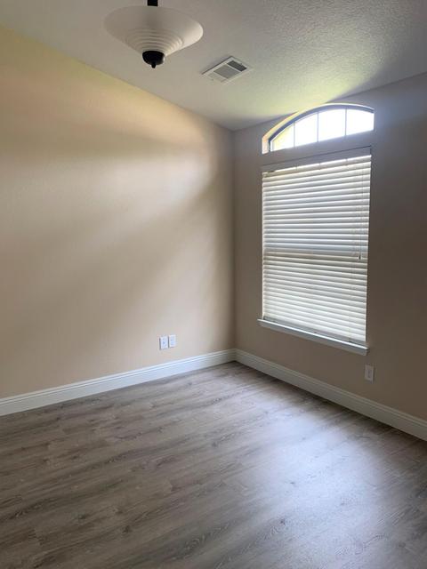 3741 E Feemster Ave, Visalia, CA 93292 photo 13