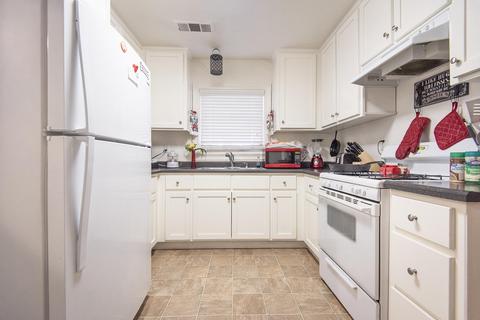 447 W Willow St, Exeter, CA 93221 photo 9