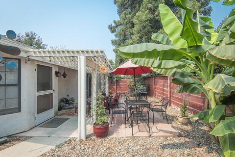 1402 E Vassar Dr, Visalia, CA 93292 photo 25