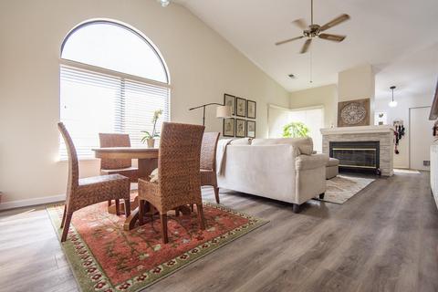 1402 E Vassar Dr, Visalia, CA 93292 photo 12