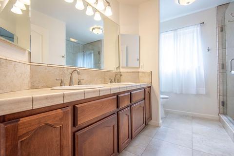 2748 E Seeger Ct, Visalia, CA 93292 photo 15