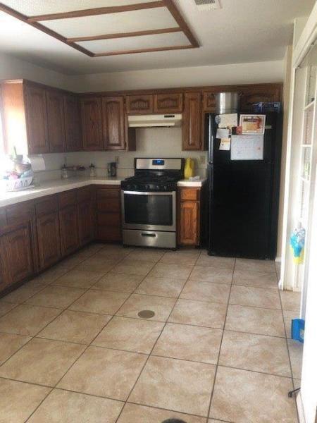 1528 E Vine Ct, Visalia, CA 93292 photo 11