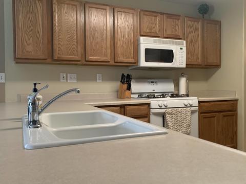 4225 E Murray Ave, Visalia, CA 93292 photo 11