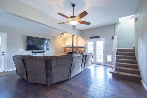 310 S Anderson Rd #A, Exeter, CA 93221 photo 9
