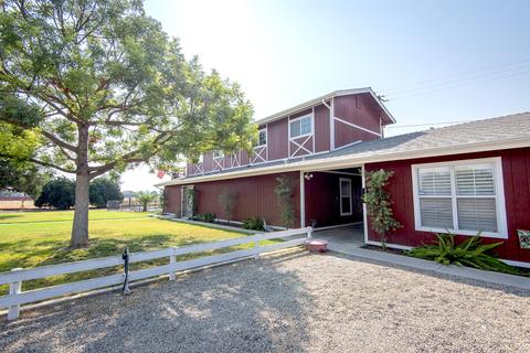 310 S Anderson Rd #A, Exeter, CA 93221 photo 2
