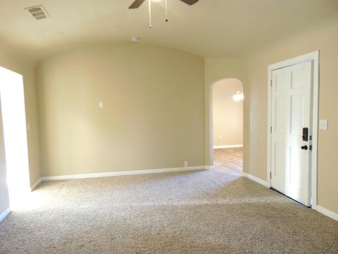 1008 Chase Ave, Corcoran, CA 93212 photo 4