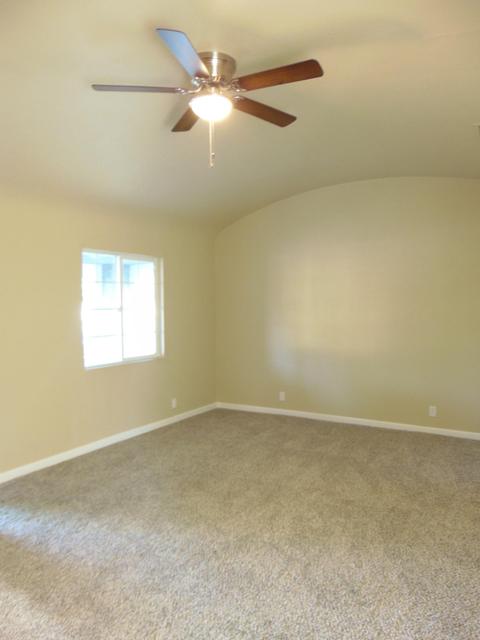 1008 Chase Ave, Corcoran, CA 93212 photo 5