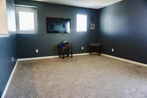 228 E Dove Ave, Visalia, CA 93291 photo 23
