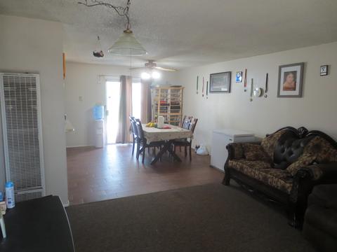 770 Elm Rd, Earlimart, CA 93219 photo 2