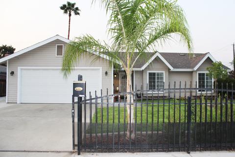 832 E Myrtle Ave, Visalia, CA 93292 photo 6
