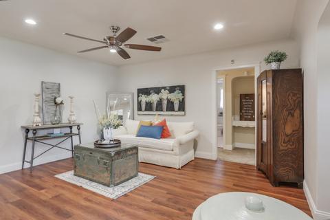 937 E Cross Ave, Tulare, CA 93274 photo 8