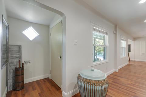 937 E Cross Ave, Tulare, CA 93274 photo 5