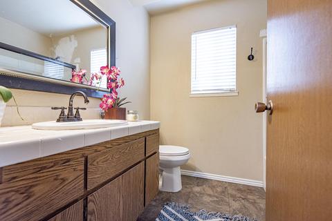 1421 Betsy Pl, Exeter, CA 93221 photo 13