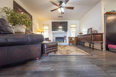 1421 Betsy Pl, Exeter, CA 93221 photo 5