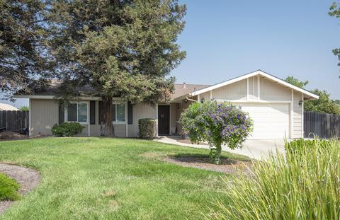 1421 Betsy Pl, Exeter, CA 93221 photo 1