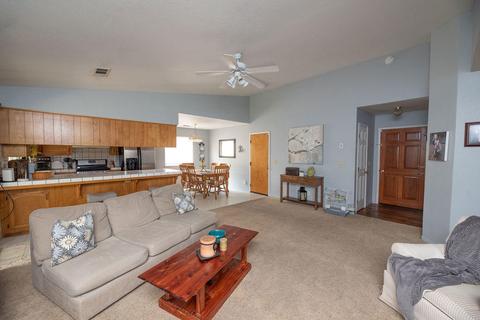 2829 E Valley Oaks Dr, Visalia, CA 93292 photo 8