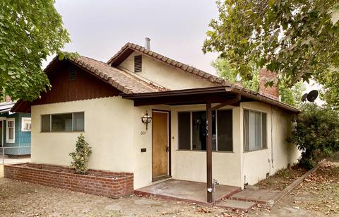 604 S D Street St, Exeter, CA 93221 photo 1