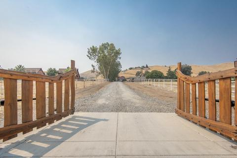 31035 Palm Dr, Exeter, CA 93221 photo 9