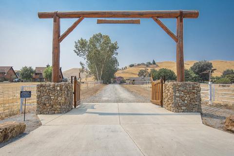 31035 Palm Dr, Exeter, CA 93221 photo 6