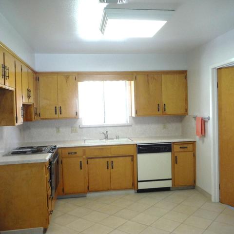 1131 E K Ave, Visalia, CA 93292 photo 9