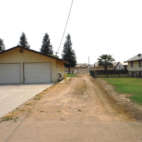 1131 E K Ave, Visalia, CA 93292 photo 3