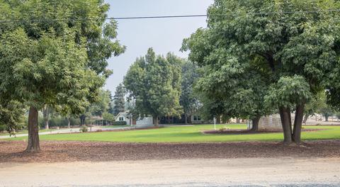 30690 Mehrten Dr, Exeter, CA 93221 photo 2