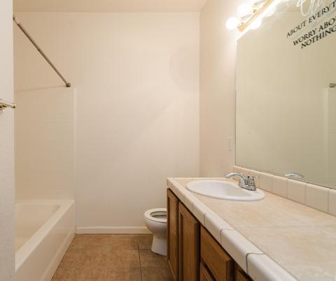 4001 E Cambridge Ave, Visalia, CA 93292 photo 19