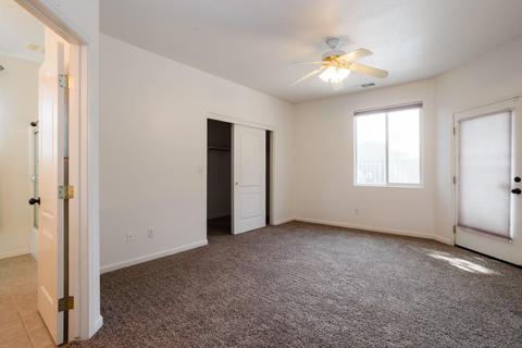 4001 E Cambridge Ave, Visalia, CA 93292 photo 16