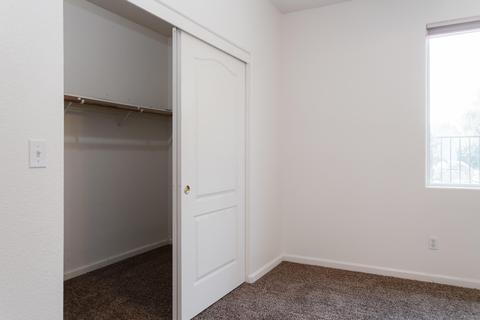 4001 E Cambridge Ave, Visalia, CA 93292 photo 18