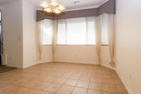 4001 E Cambridge Ave, Visalia, CA 93292 photo 26