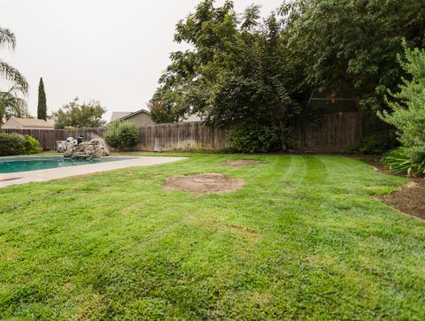 4001 E Cambridge Ave, Visalia, CA 93292 photo 5