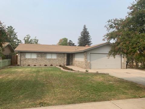 1925 S Thomas St, Visalia, CA 93292 photo 1