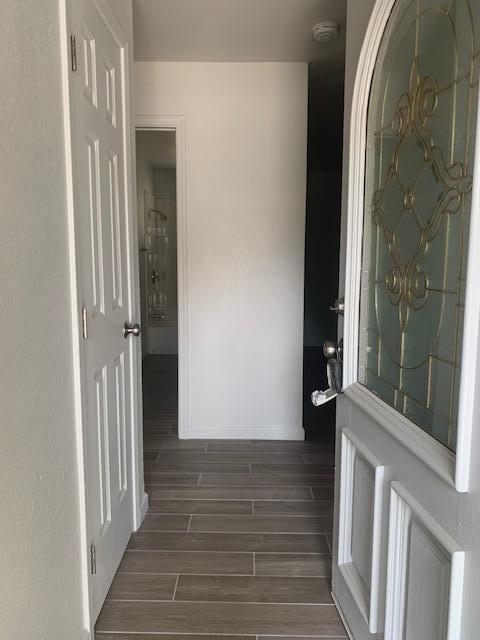 1925 S Thomas St, Visalia, CA 93292 photo 2